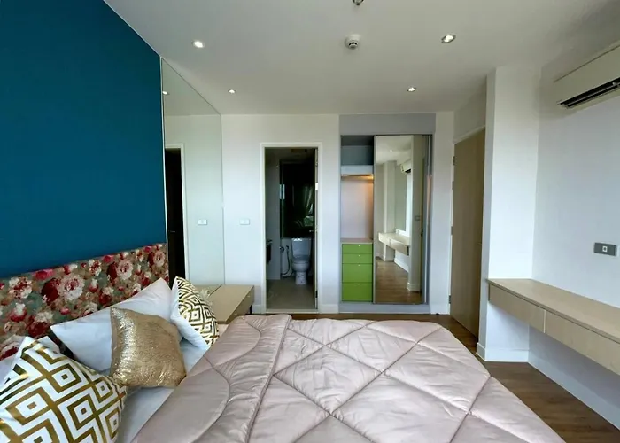 1 Bed Condo With Seaview